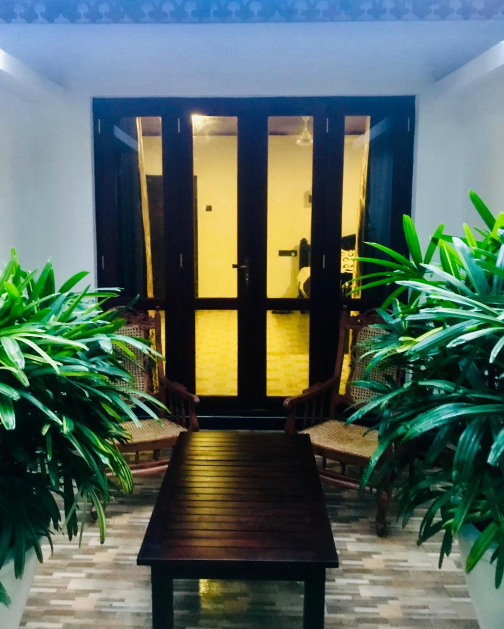 Tamarind Moon Hostel Dickwella Exterior photo